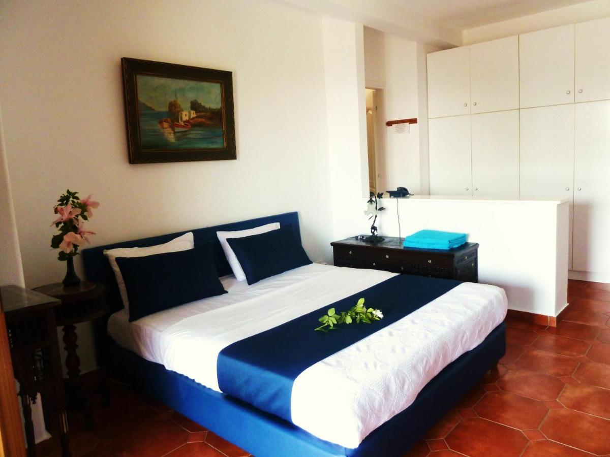 Milia Bay Hotel Apartments Habitación foto